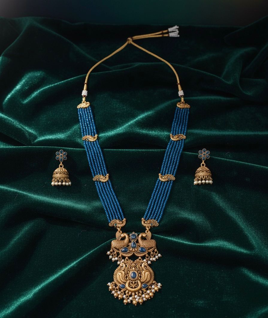 Traditional Design Temple Jewellery Set With Matching Earrings TM471BLUE