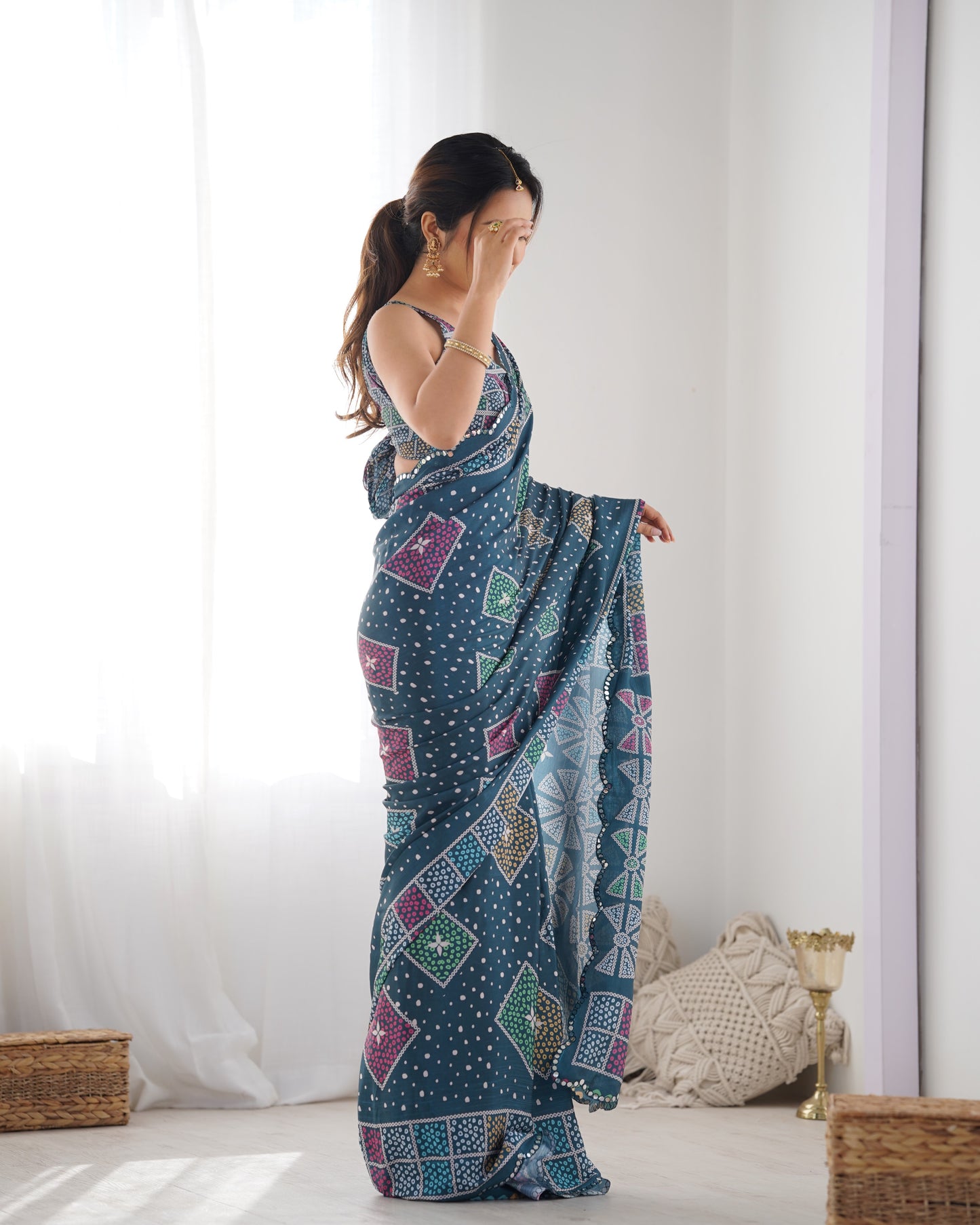 Heavy Chinnon Saree With Unstitched Blouse DVS-17