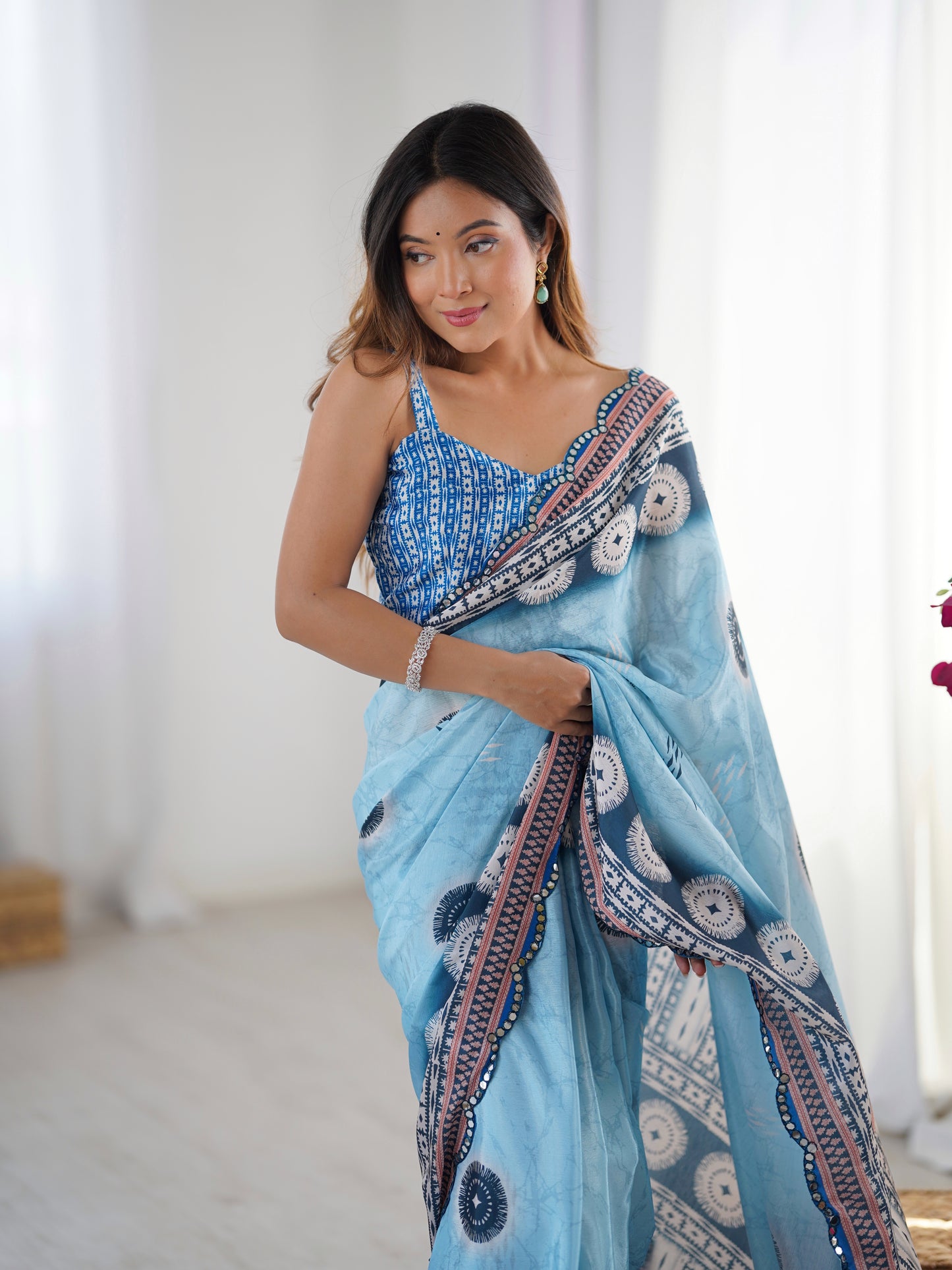 Heavy Chinnon Saree With Unstitched Blouse DVS-30