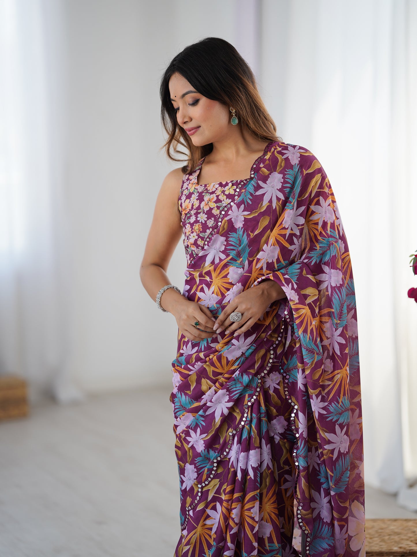 Heavy Chinnon Saree With Unstitched Blouse DVS-31