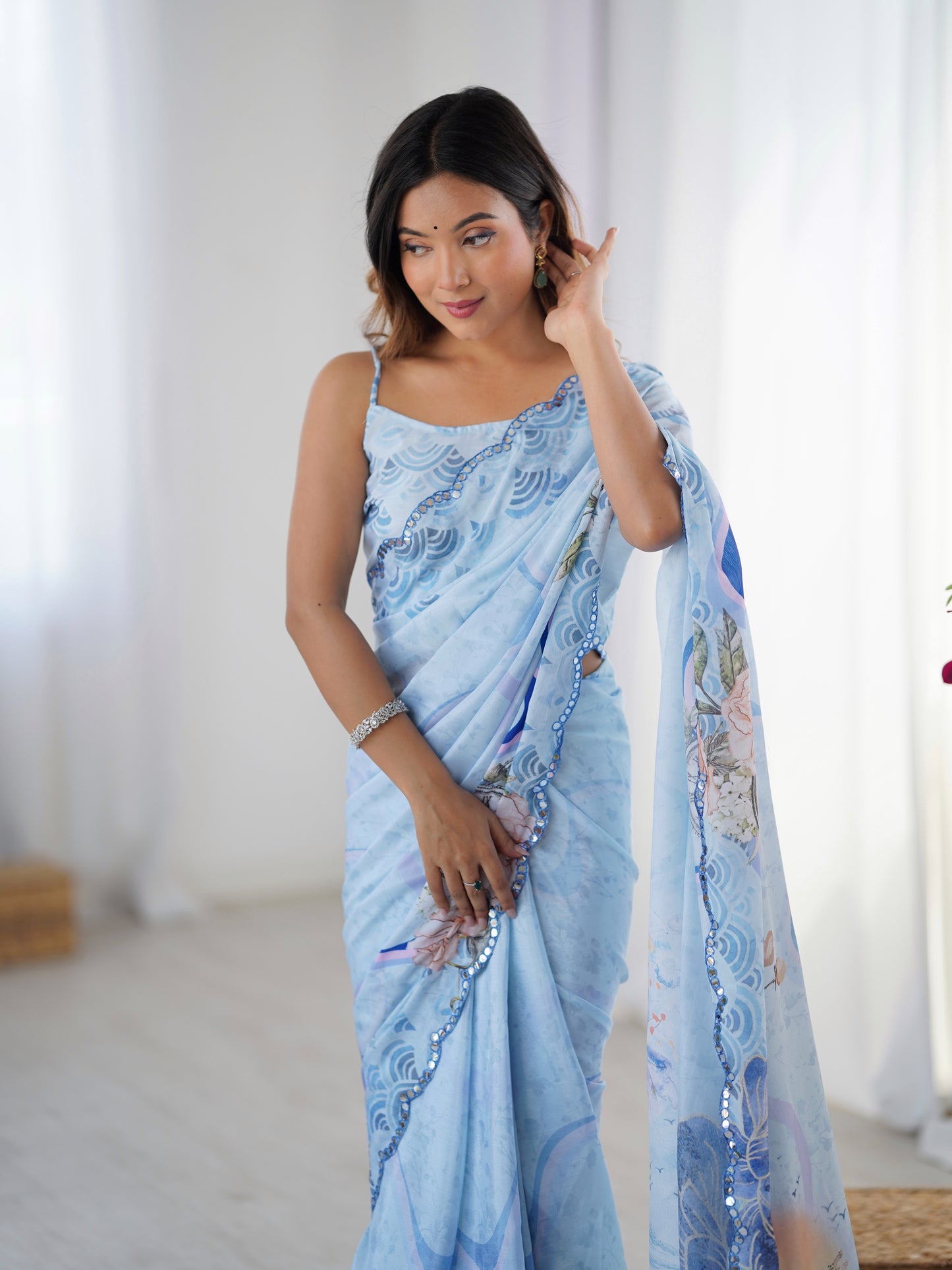 Heavy Chinnon Saree With Unstitched Blouse DVS-32
