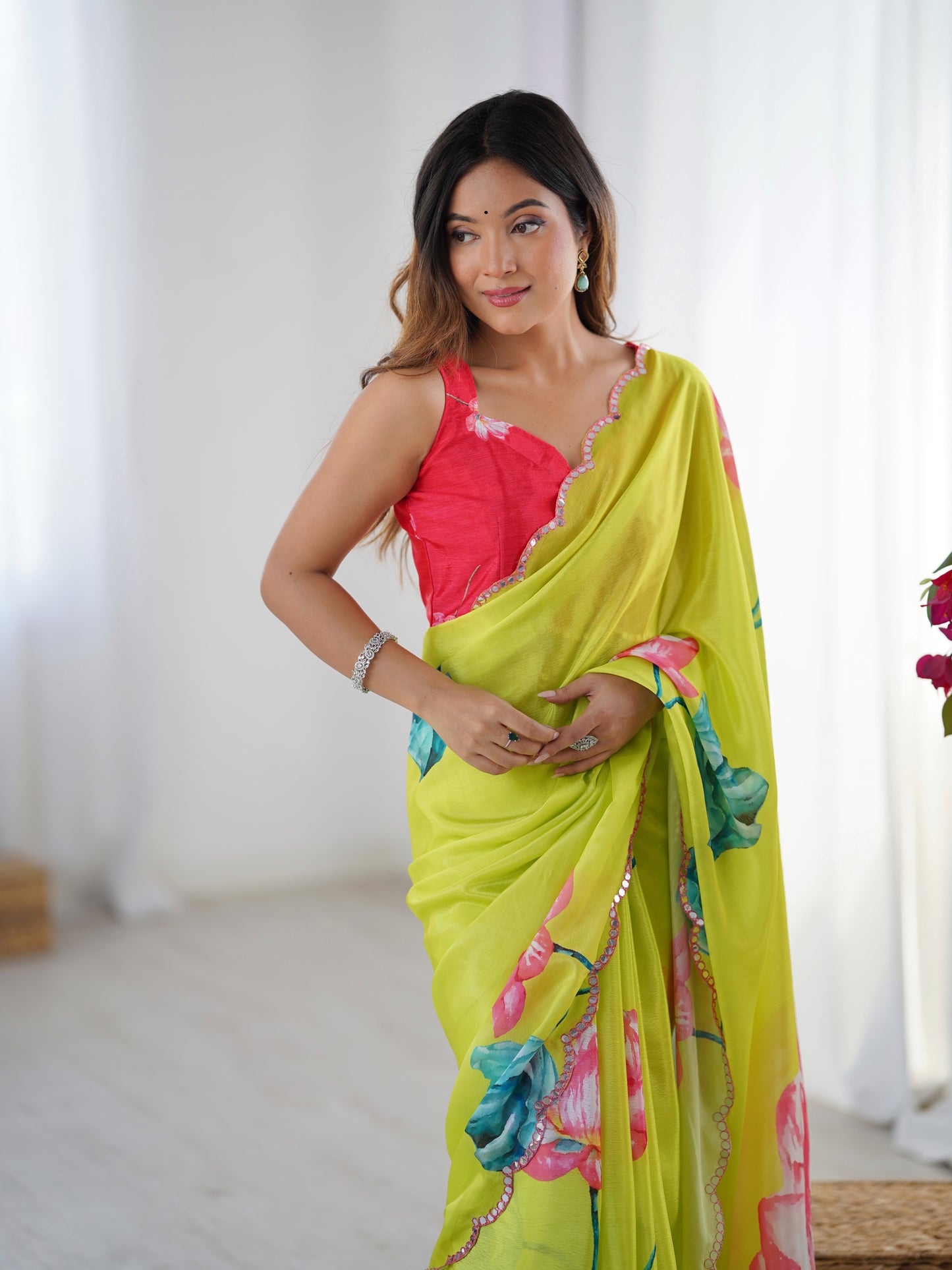 Heavy Chinnon Saree With Unstitched Blouse DVS-44