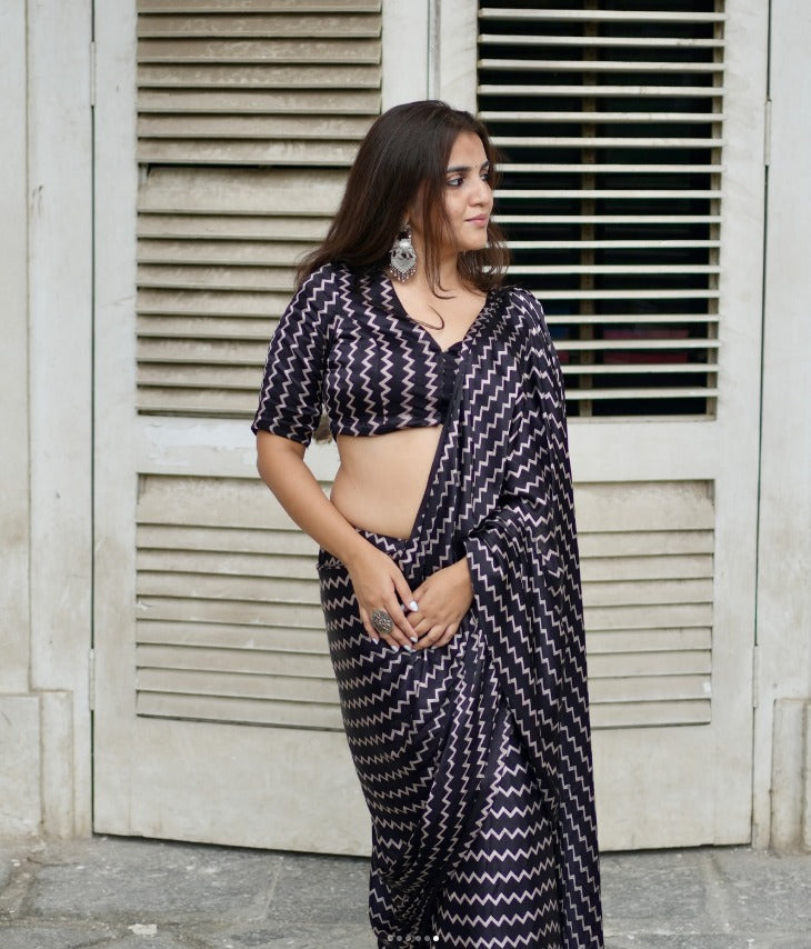 Designer Black Zig-Zag Pattern Printed Casual/Party Saree Original Japan Satin (Devsena satin)
