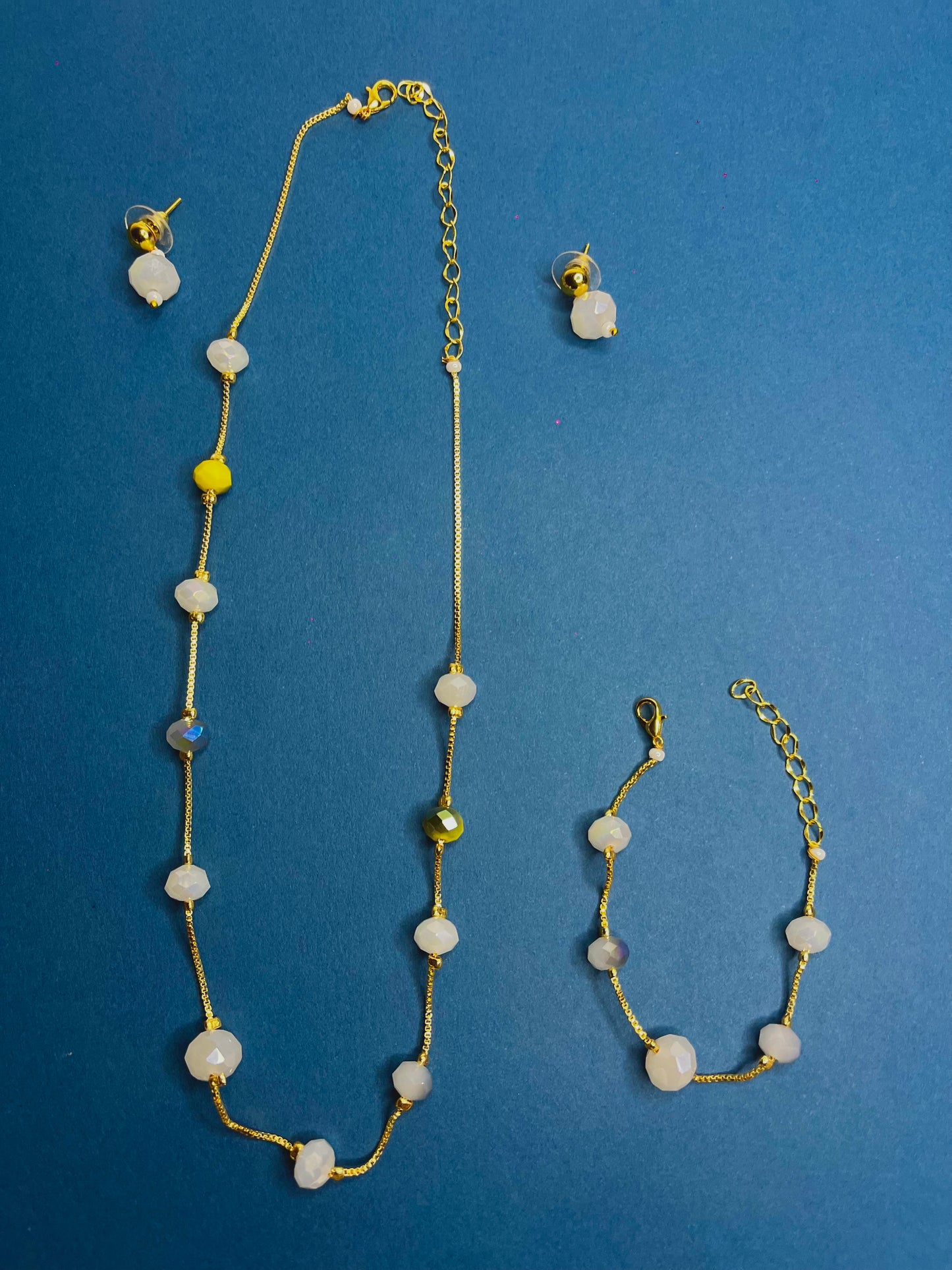 CRYSTAL BEADS & PEARLS BEADS NECKLACE CK-09