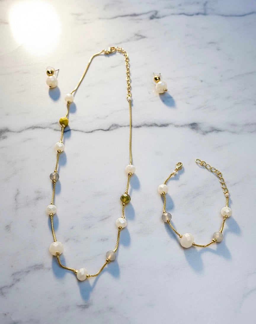 CRYSTAL BEADS & PEARLS BEADS NECKLACE CK-09