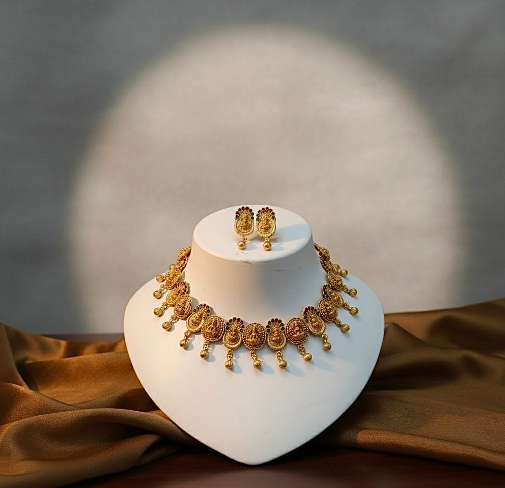 Tradional Temple necklace Jwellery Set With Matching Earrings -03