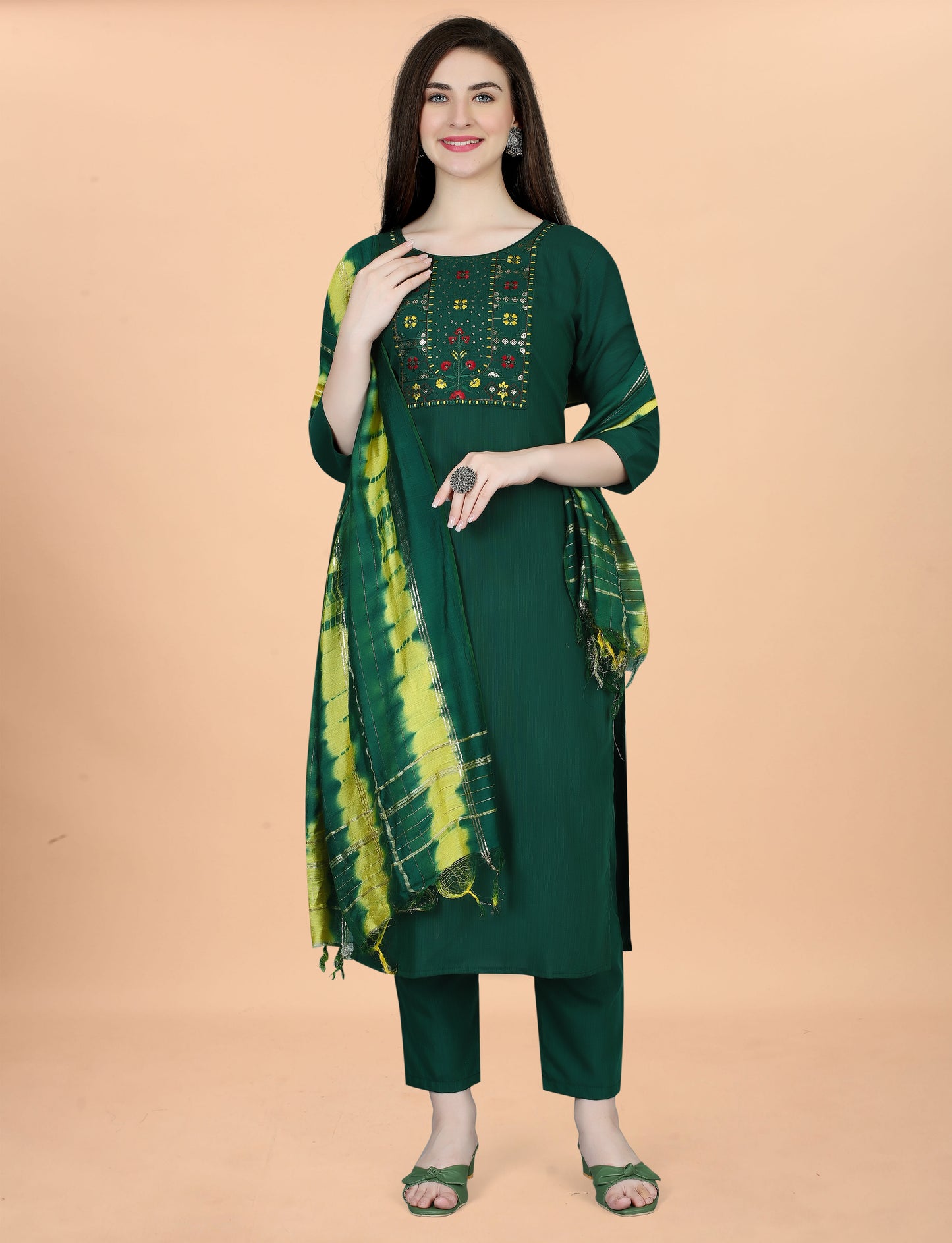 Women Cotton Blend heavy embroidery Kurta With Pant And Dupata Set SG-Noori