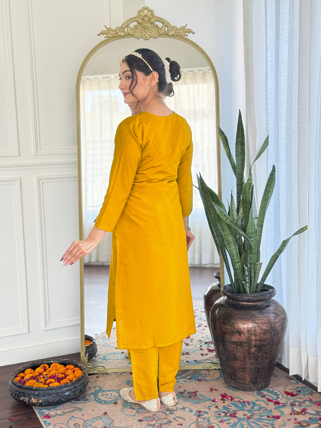 KURTI WITH PANT & DUPATTA VI-VEDIKA