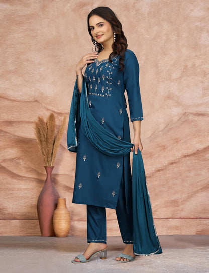 Women's Embroidered Cottan Blend Kurti With Pant & Dupatta Set SG-Jasmin
