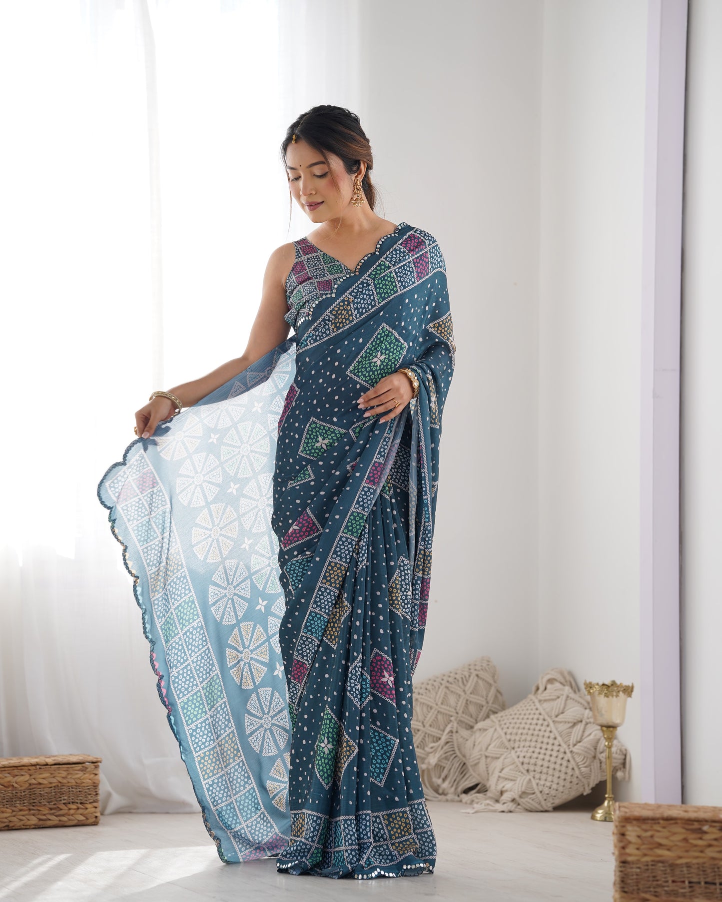 Heavy Chinnon  Saree With Unstitched Blouse DVS-17