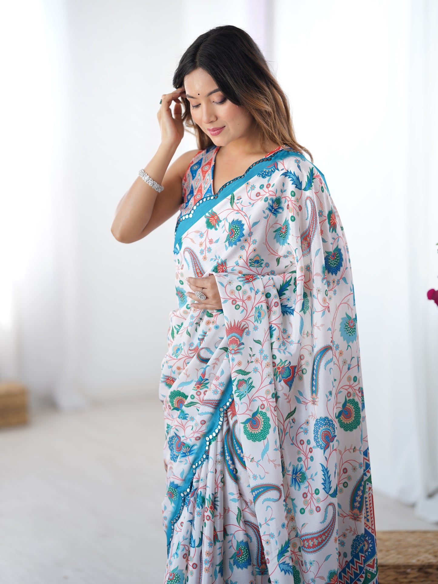 Heavy Chinnon  Saree With Unstitched Blouse DVS-28