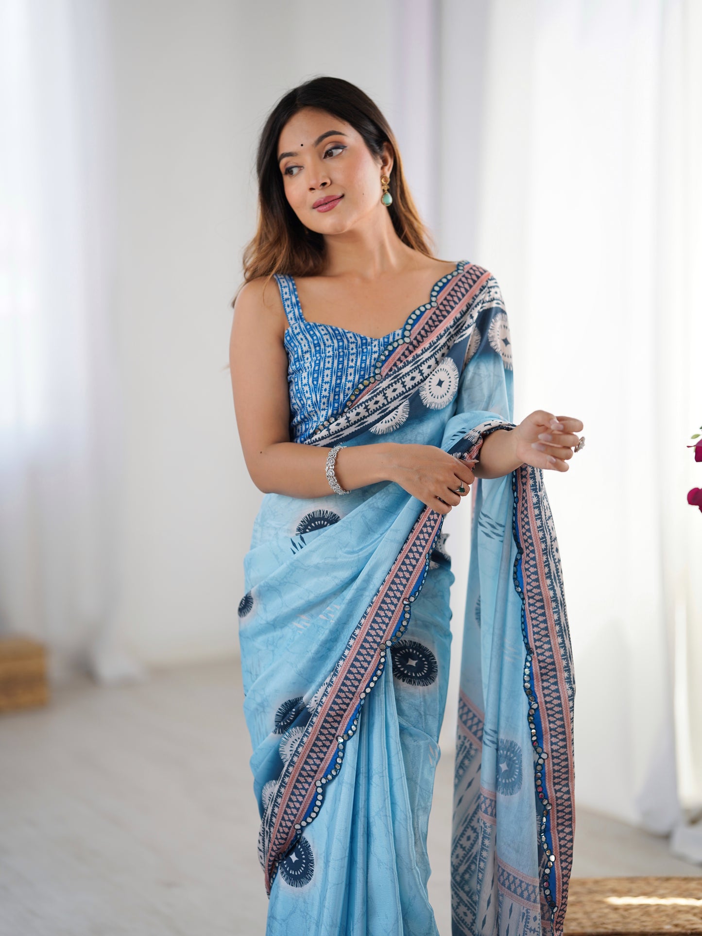 Heavy Chinnon  Saree With Unstitched Blouse DVS-30