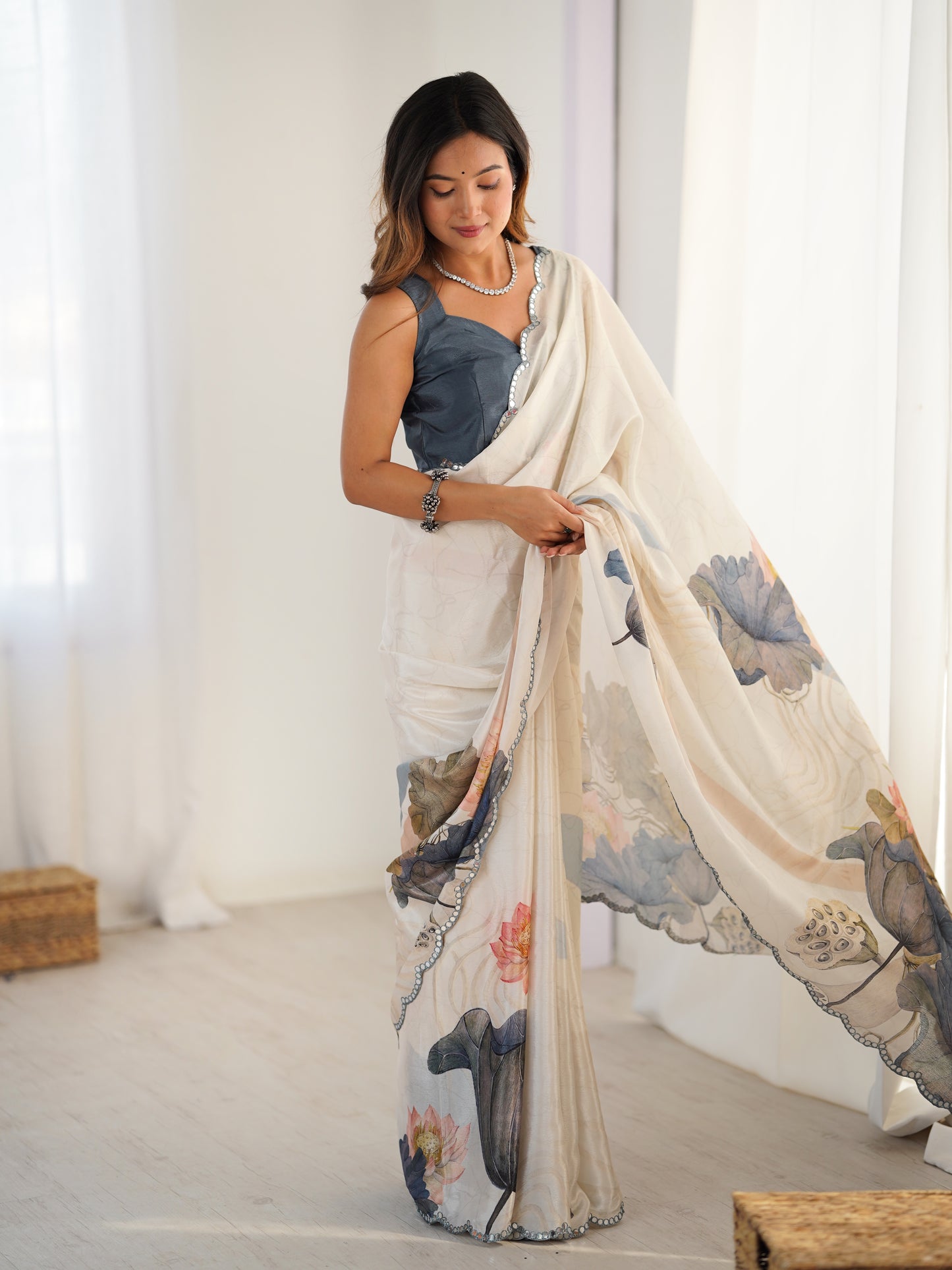 Heavy Chinnon  Saree With Unstitched Blouse DVS-41