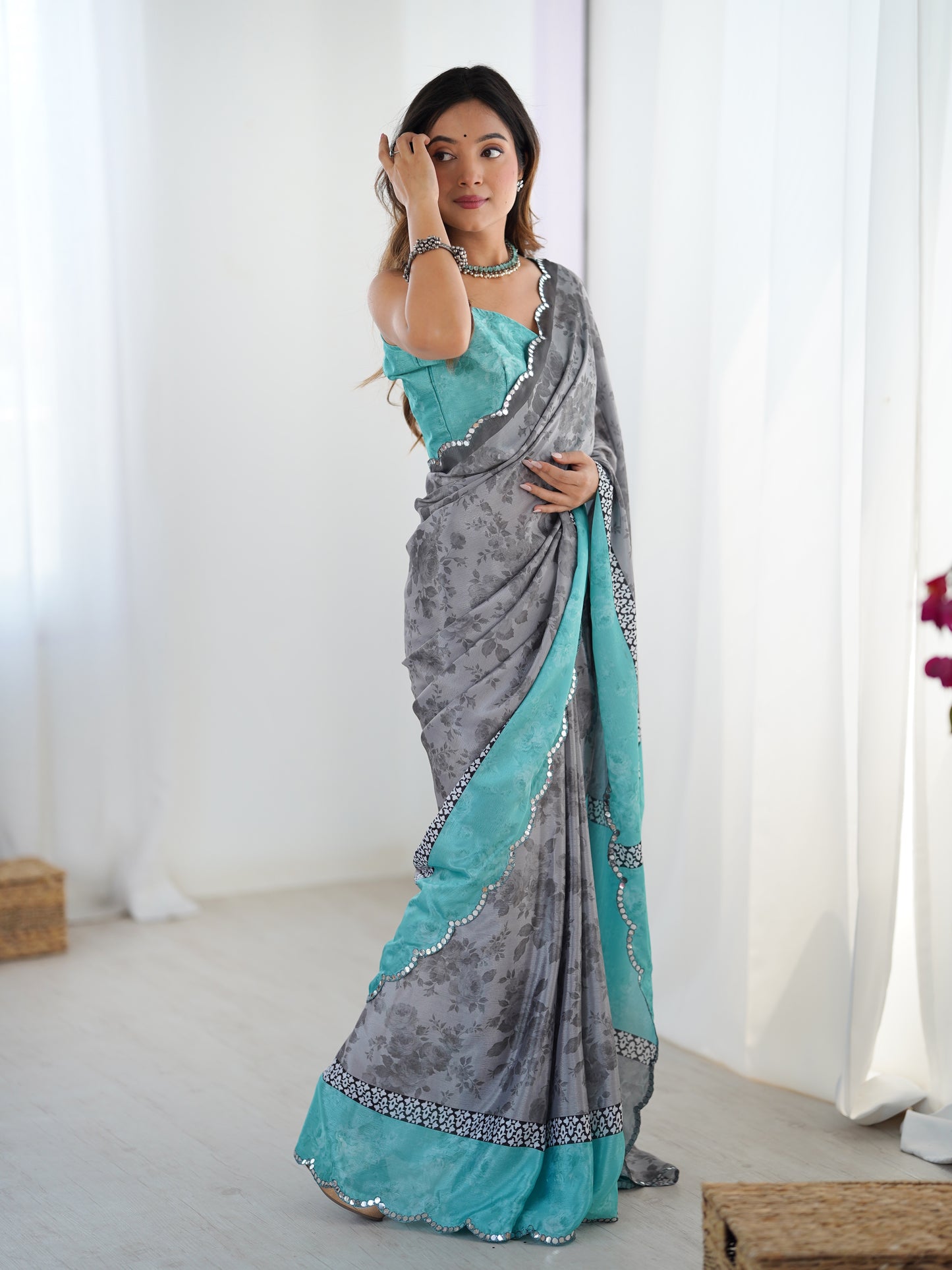 Heavy Chinnon  Saree With Unstitched Blouse DVS-42