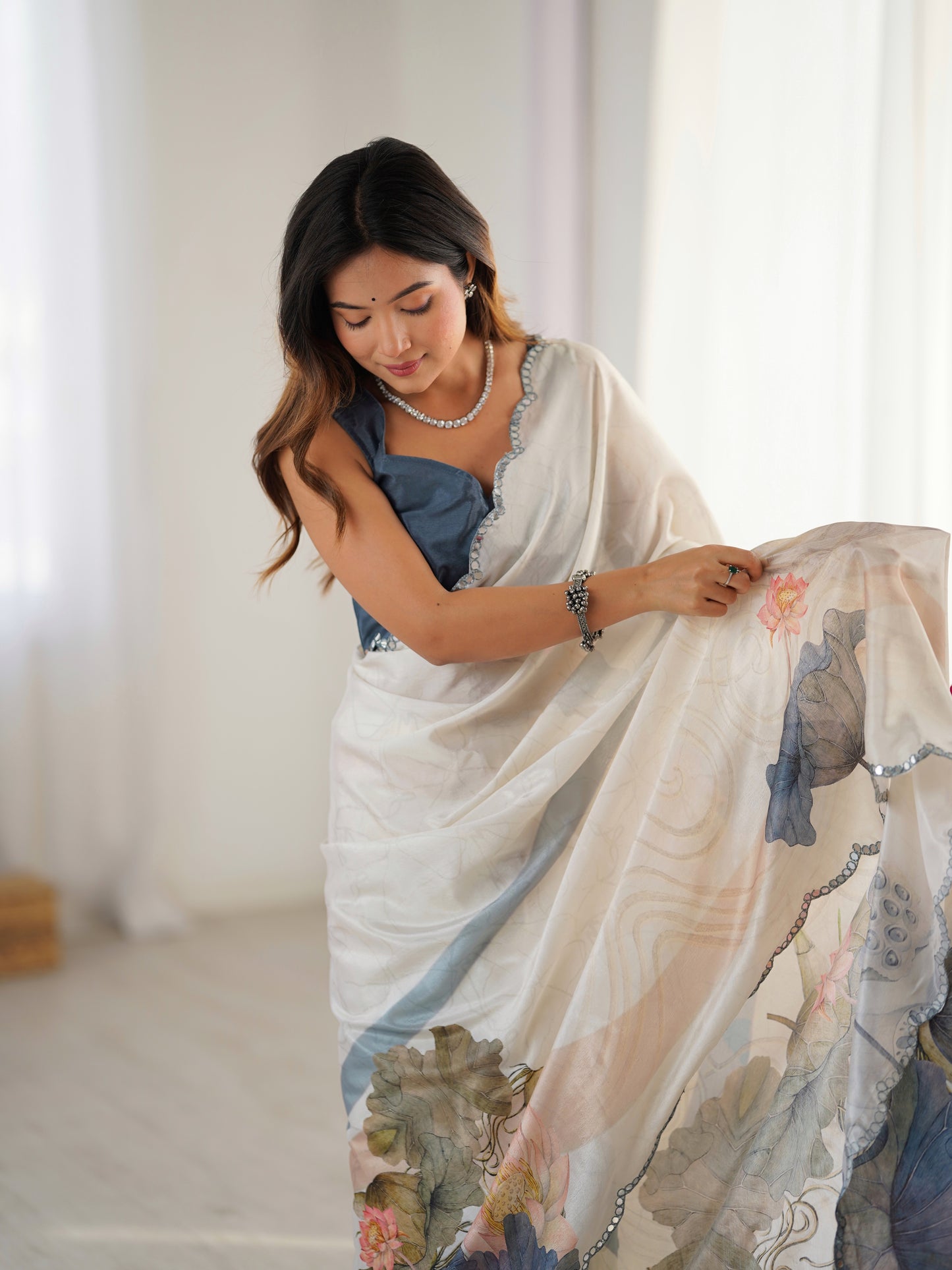 Heavy Chinnon  Saree With Unstitched Blouse DVS-57