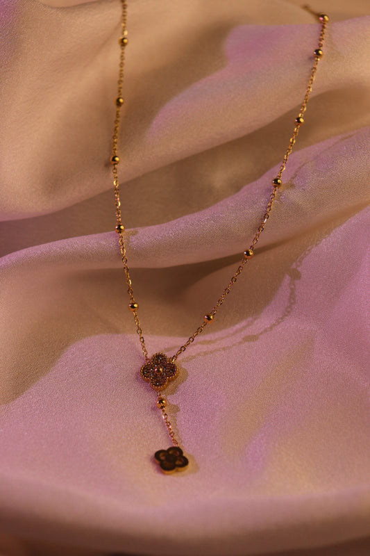 Elegant Clover Drop Pendant Necklace