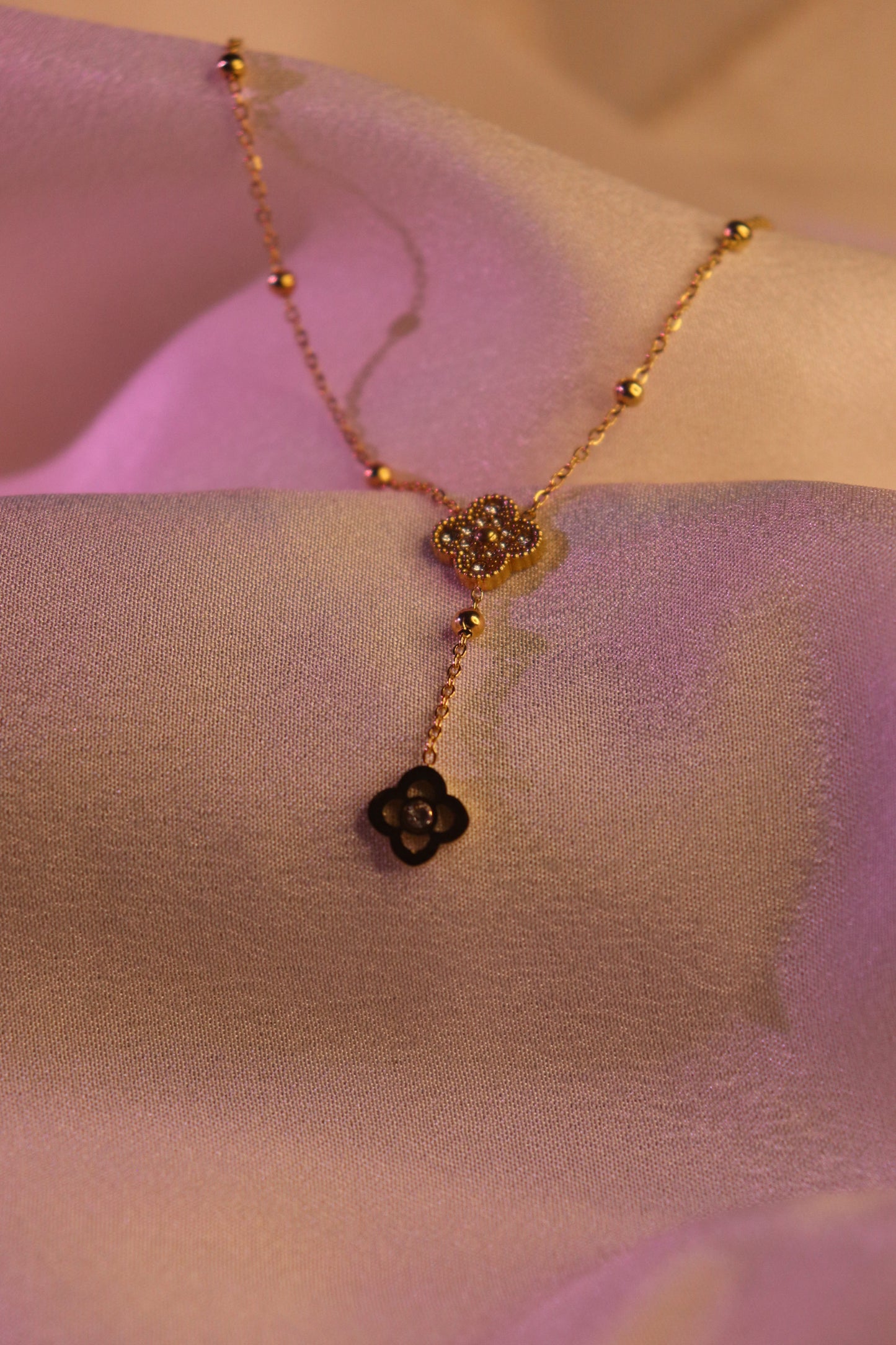 Elegant Clover Drop Pendant Necklace