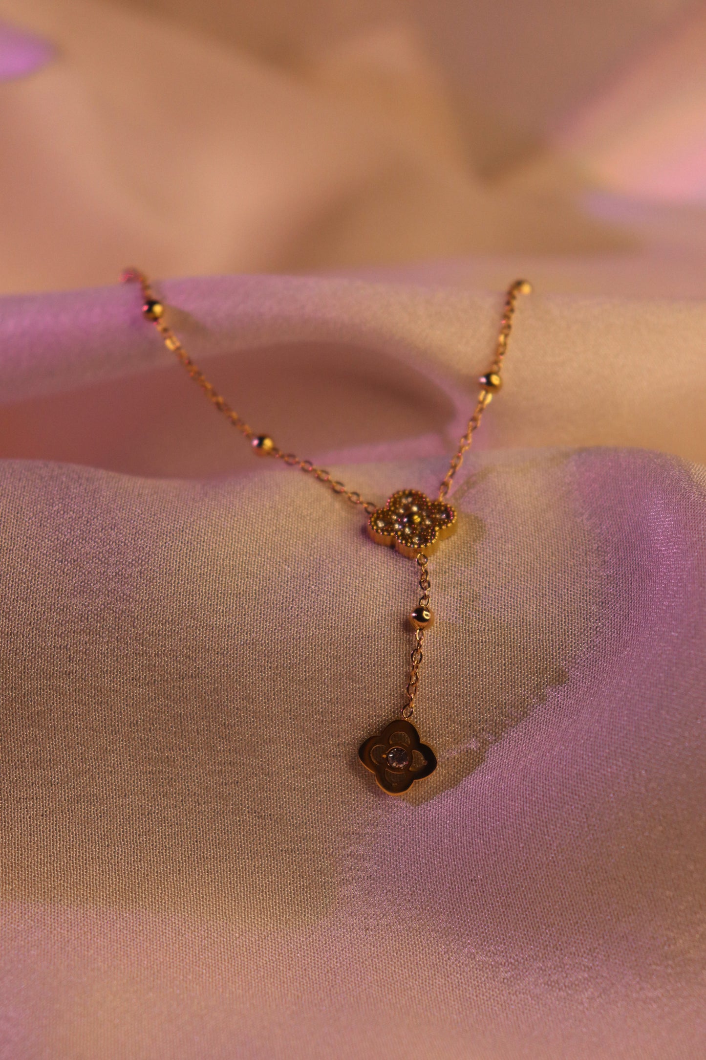 Elegant Clover Drop Pendant Necklace