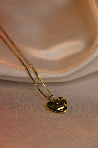 Golden Gloss Heart Pendant Necklace