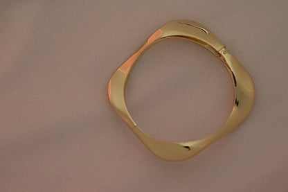 Trendy Gold-Tone Wavy Square Imitation Bangle - Stackable Cuff