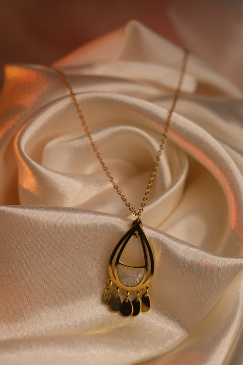 Teardrop Elegance Necklace