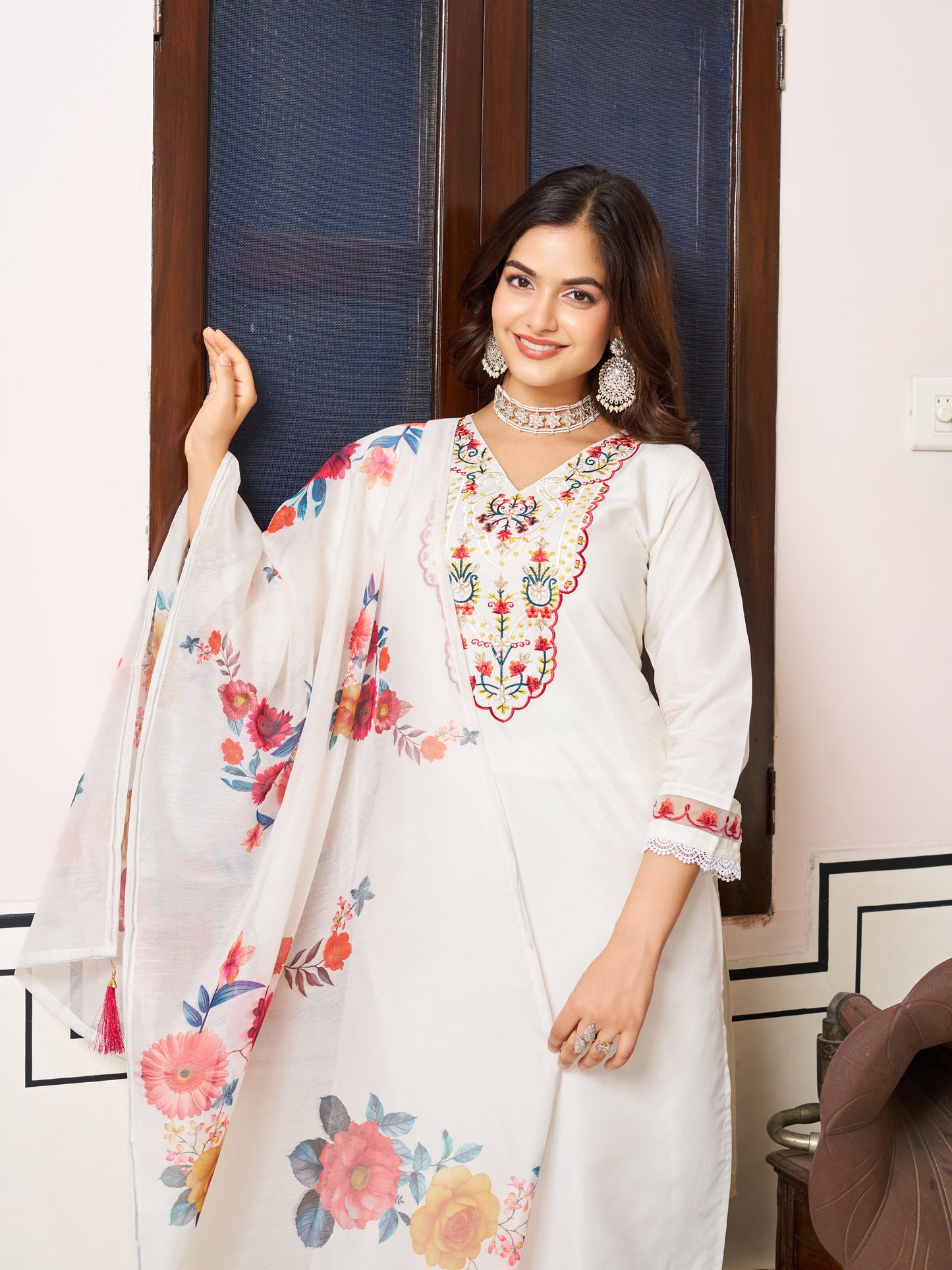 KURTI WITH PANT & DUPATTA VI-LALLY