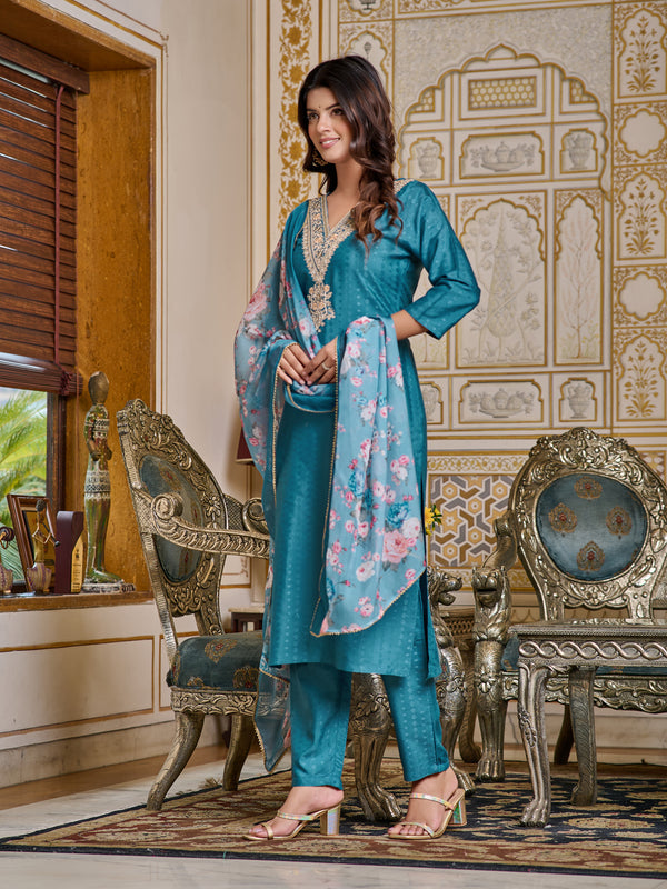 Women Embroidered Viscose Rayon Kurta With Pant And Digital Print Dupata Set D104