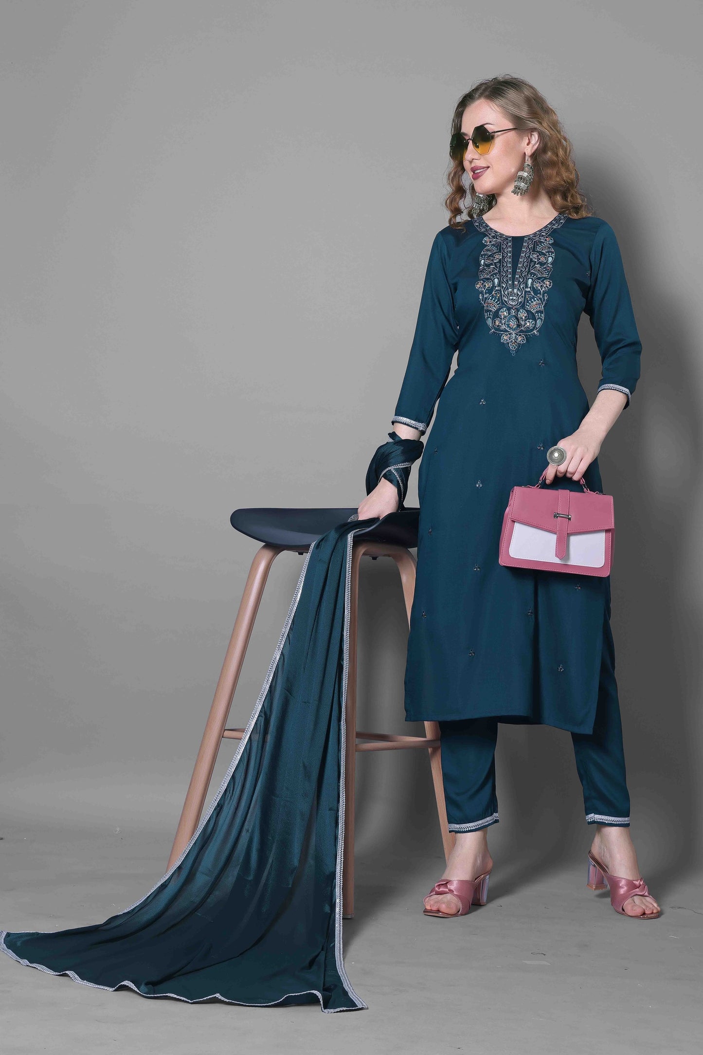 KURTI WITH PANT & DUPATTA SG-Pushpa