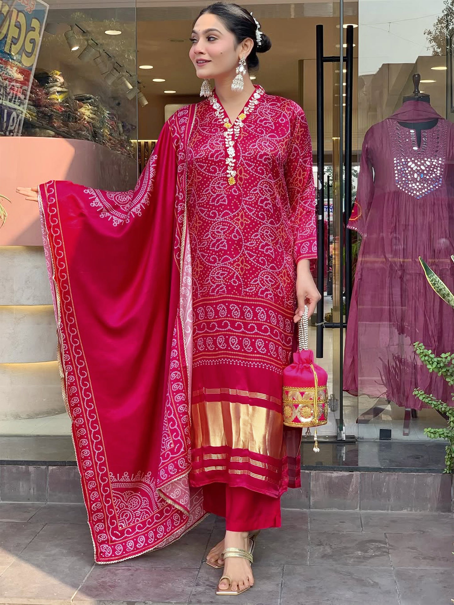 KURTI  WITH PANT & DUPATTA ST-NAVYA