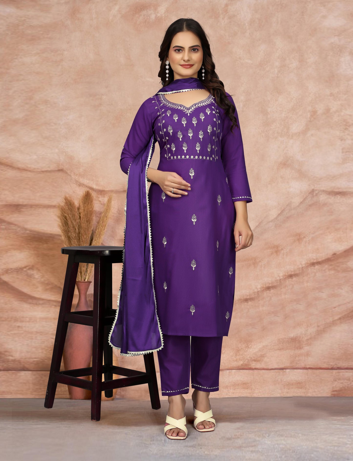 Women's Embroidered Cottan Blend Kurti With Pant & Dupatta Set SG-Jasmin