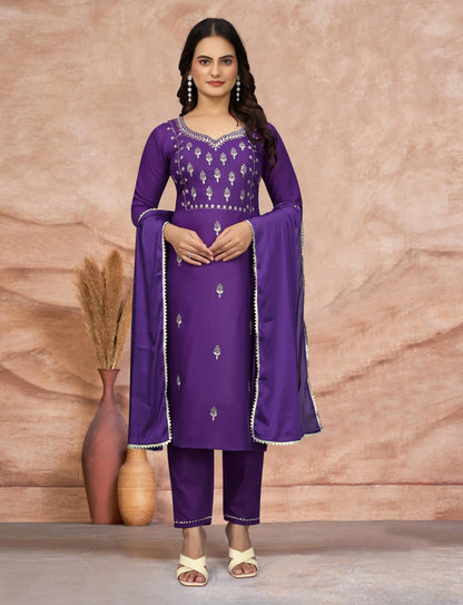 Women's Embroidered Cottan Blend Kurti With Pant & Dupatta Set SG-Jasmin