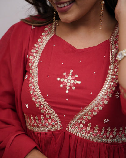 KURTI WITH PANT & DUPATTA ST-AKSHITA