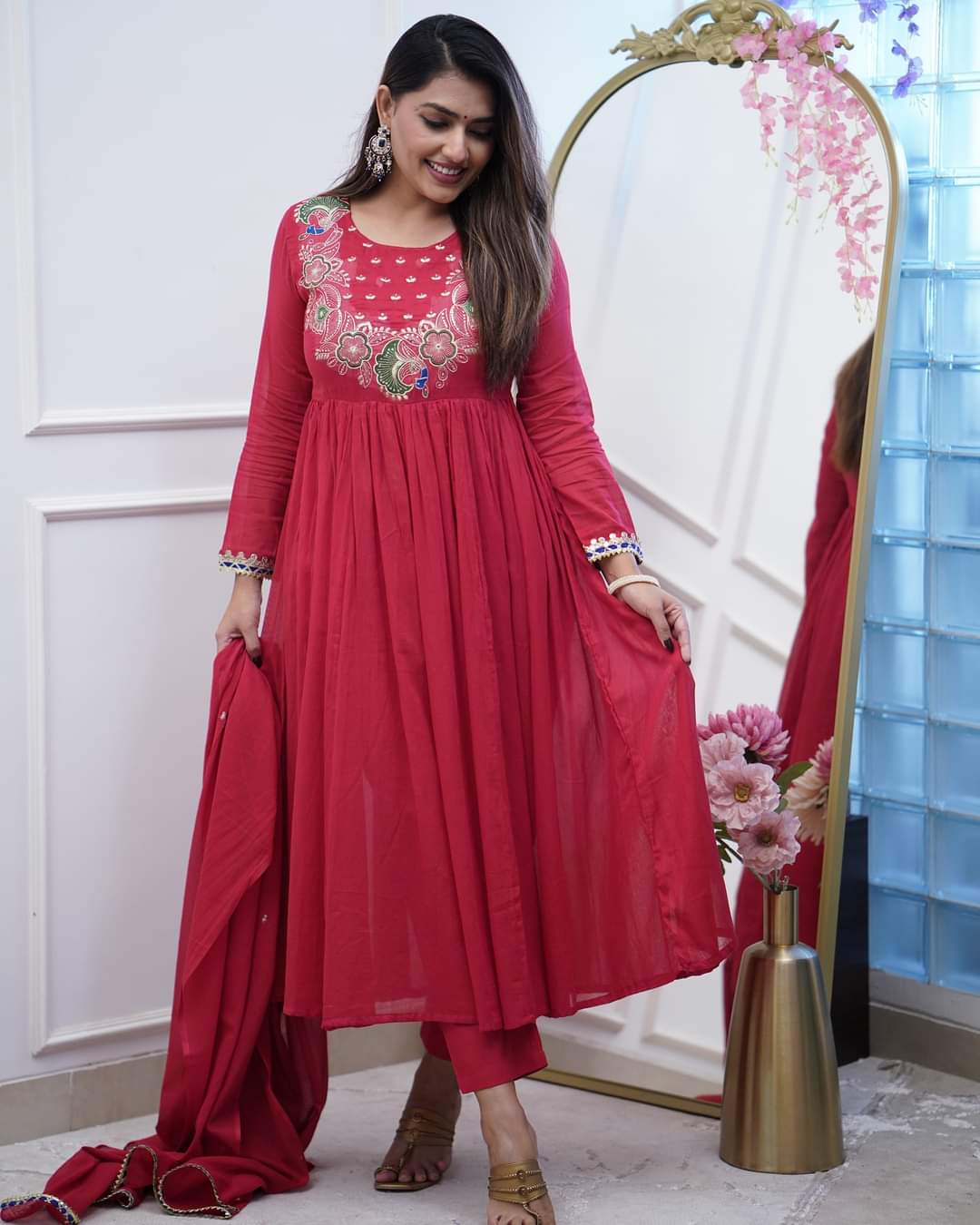 KURTI WITH PANT & DUPATTA ST-MORLO