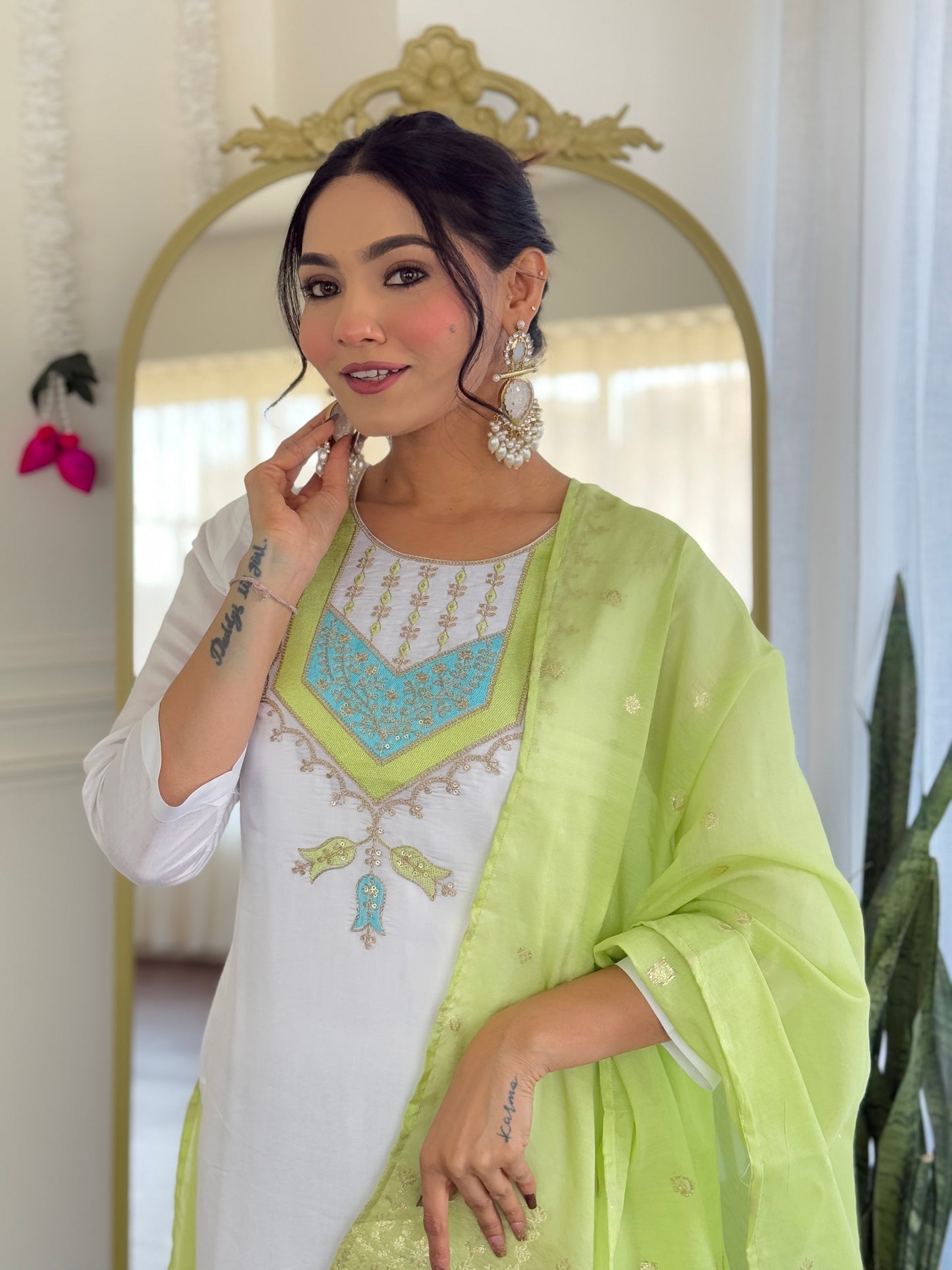 KURTI WITH PANT & DUPATTA VI-SHIVANGI