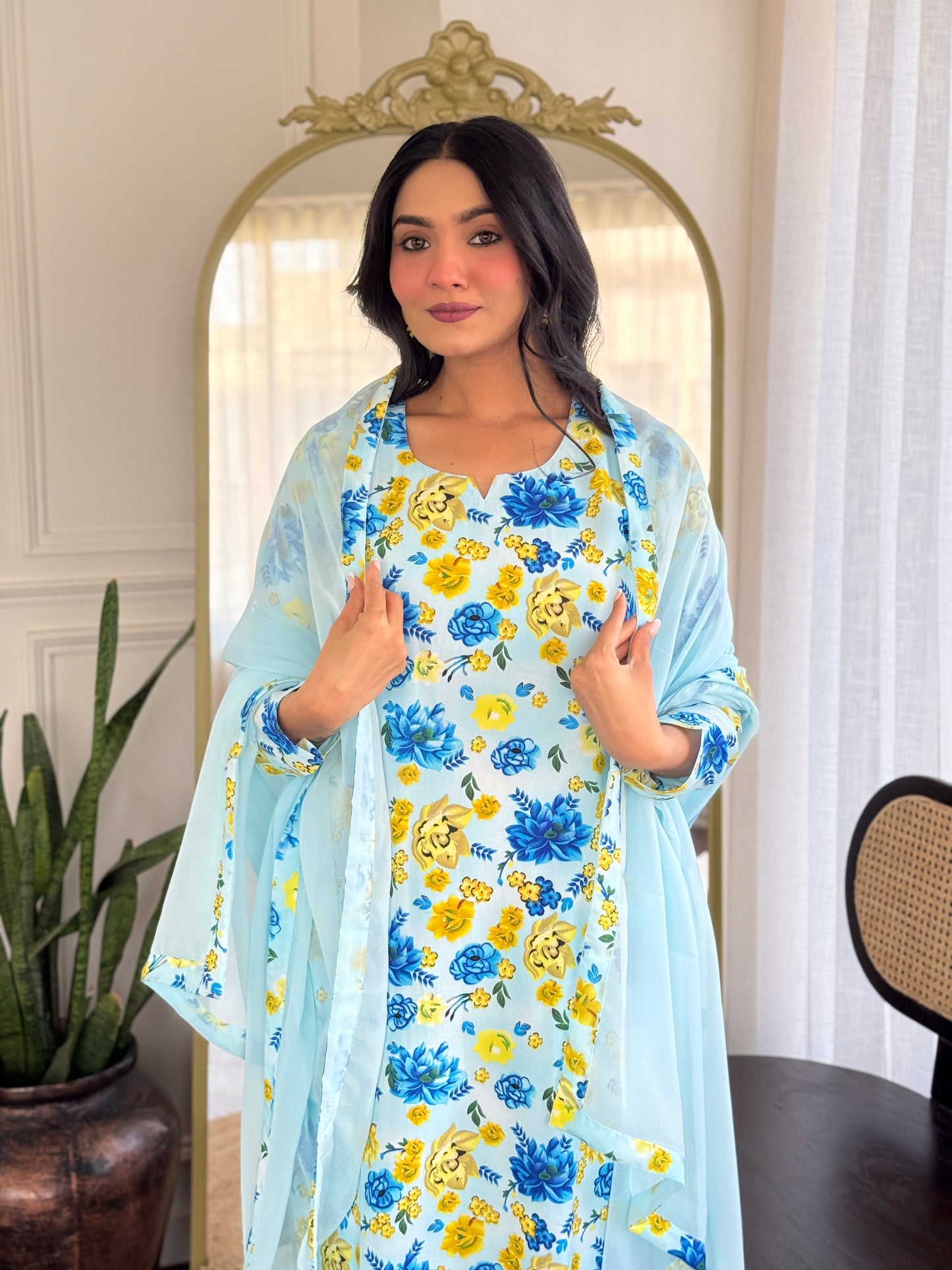 KURTI WITH PANT & DUPATTA VI-202