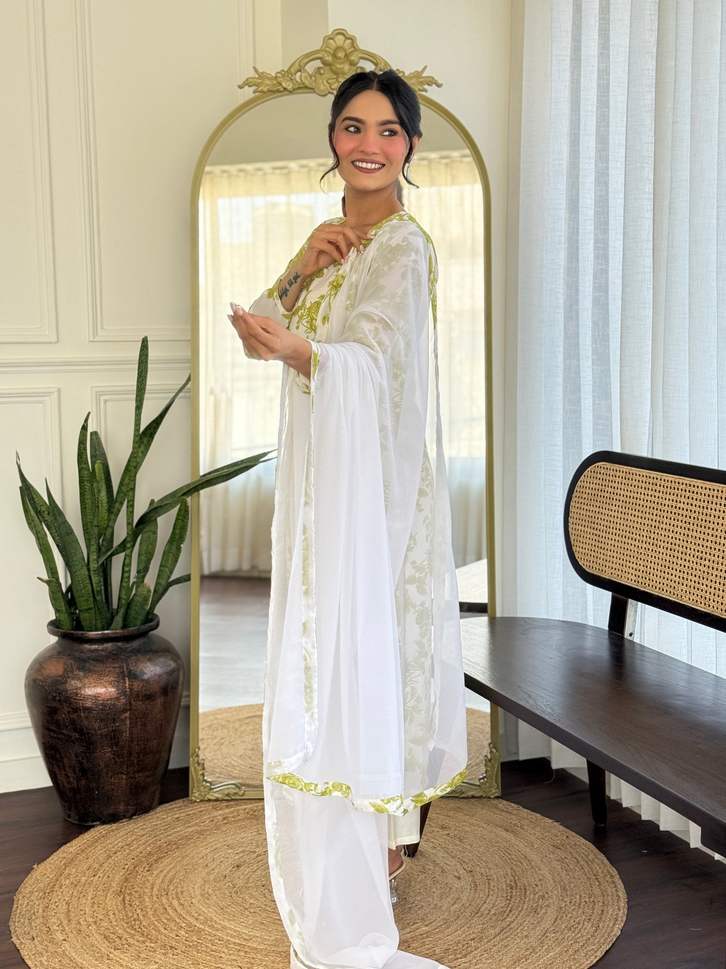 KURTI WITH PANT & DUPATTA VI-206