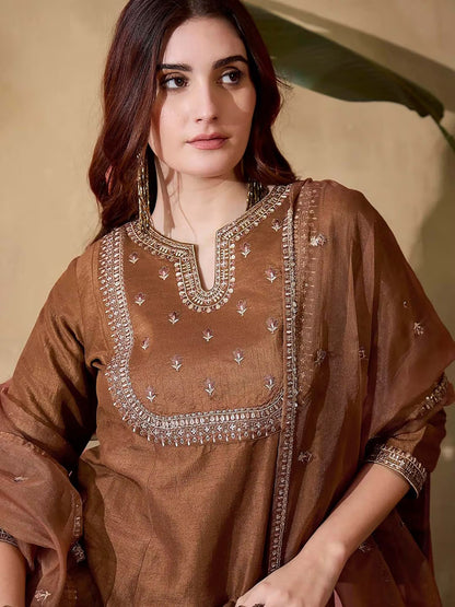 KURTI  WITH PANT & DUPATTA ST-SAJNI