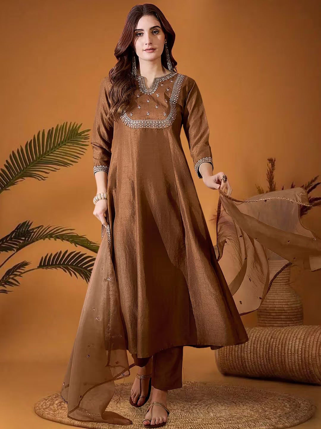 KURTI  WITH PANT & DUPATTA ST-SAJNI
