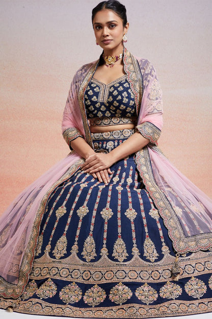 LEHENGA CHOLI BINDIYA