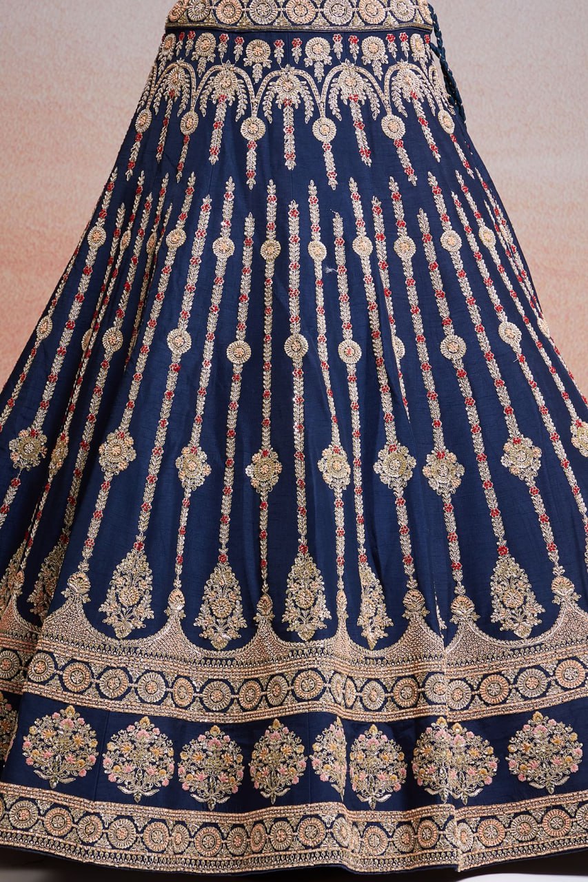 LEHENGA CHOLI BINDIYA