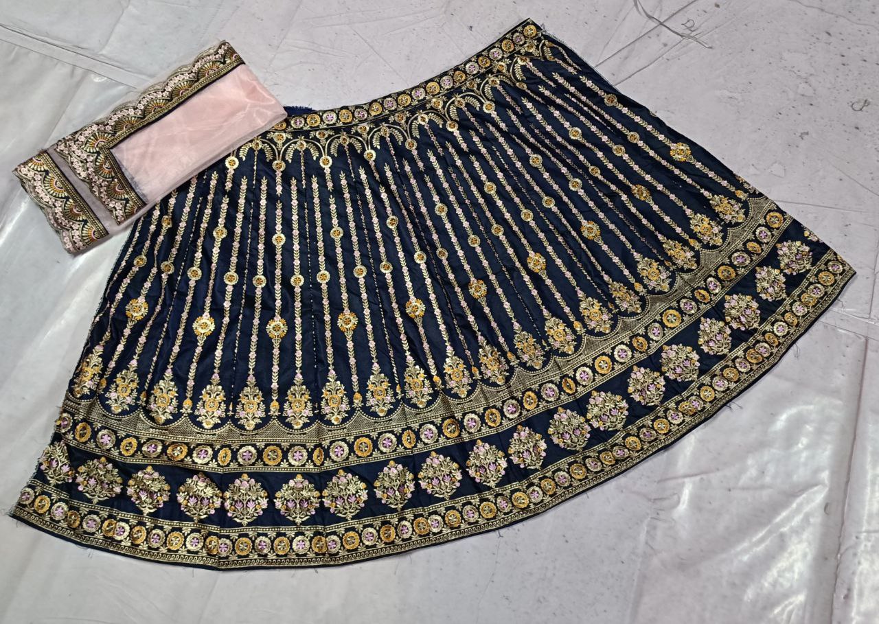 LEHENGA CHOLI BINDIYA