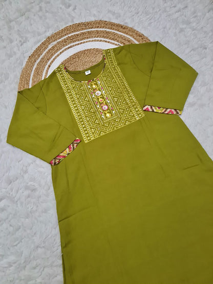 KURTI WITH PANT & DUPATTA ST-SOMYA