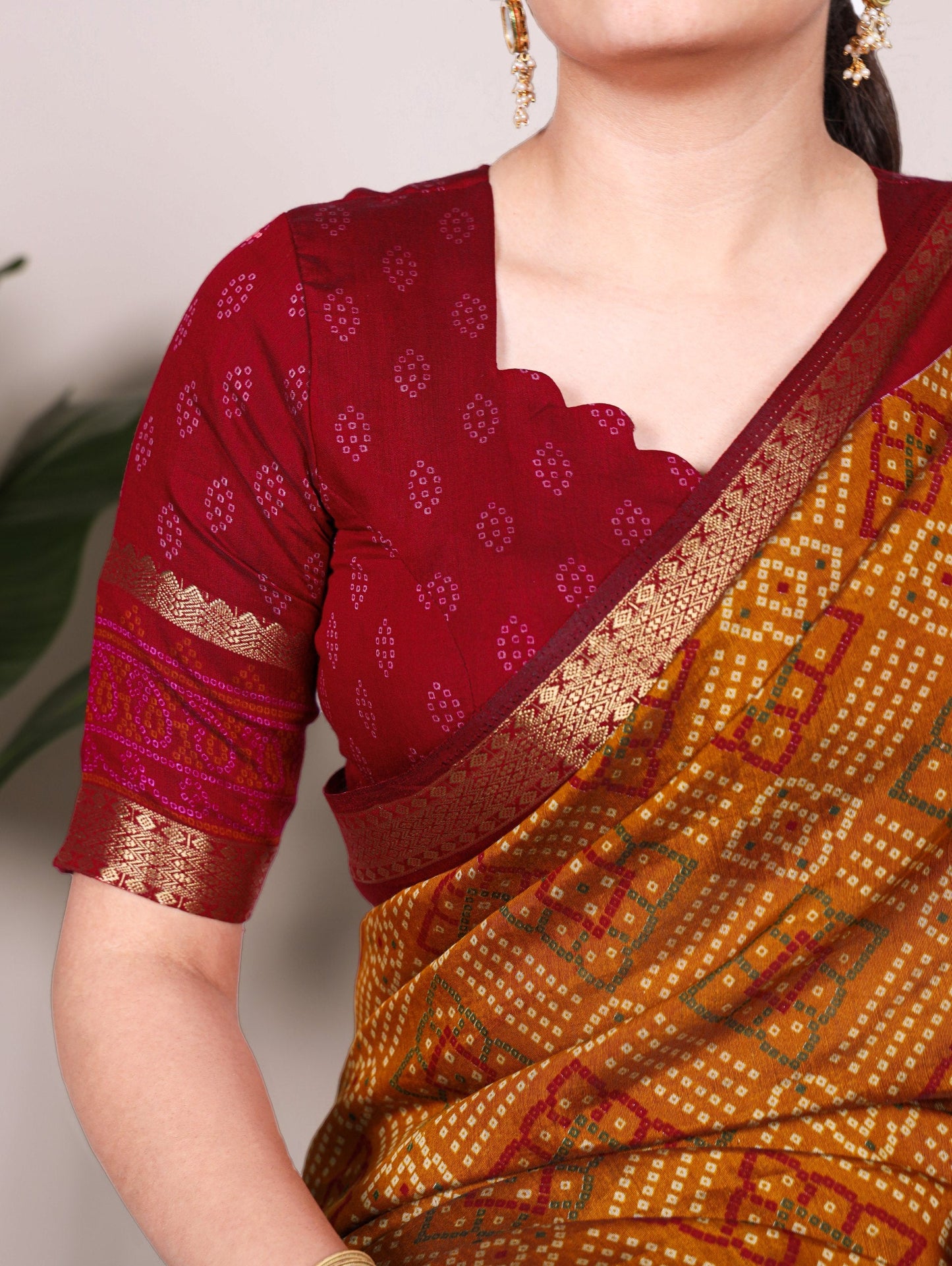 Bandhej Print With Zari Weaving Work