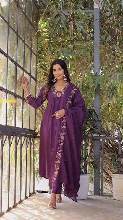 KURTI  WITH PANT & DUPATTA ST-MOHINI