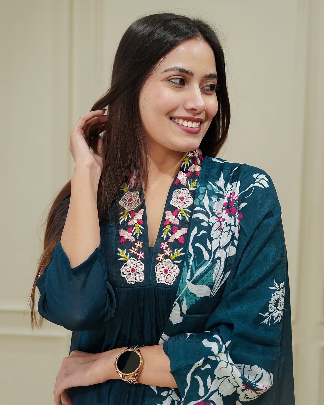 KURTI  WITH PANT & DUPATTA ST-RASMIKA